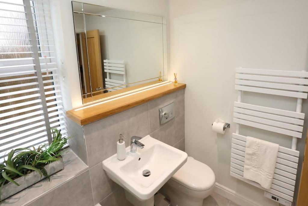 Central Ripon Apartment - View Of The Cathedral! מראה חיצוני תמונה